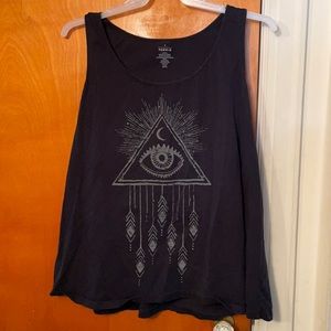 Black tank with dream catcher design